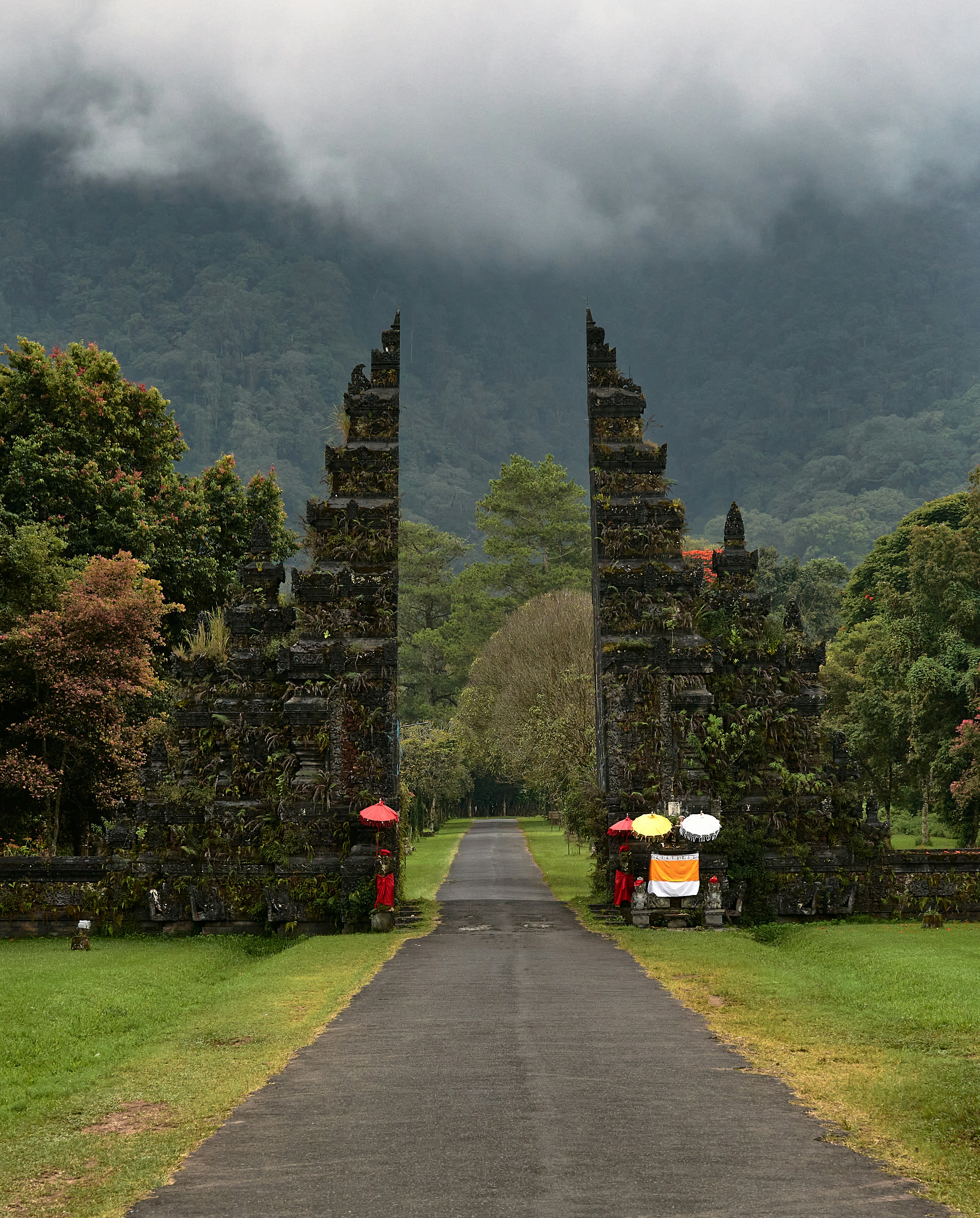 Handara Gate